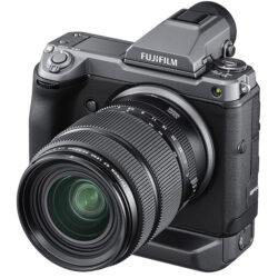 Fujifilm GFX 100 + 32–64mm (Kit)